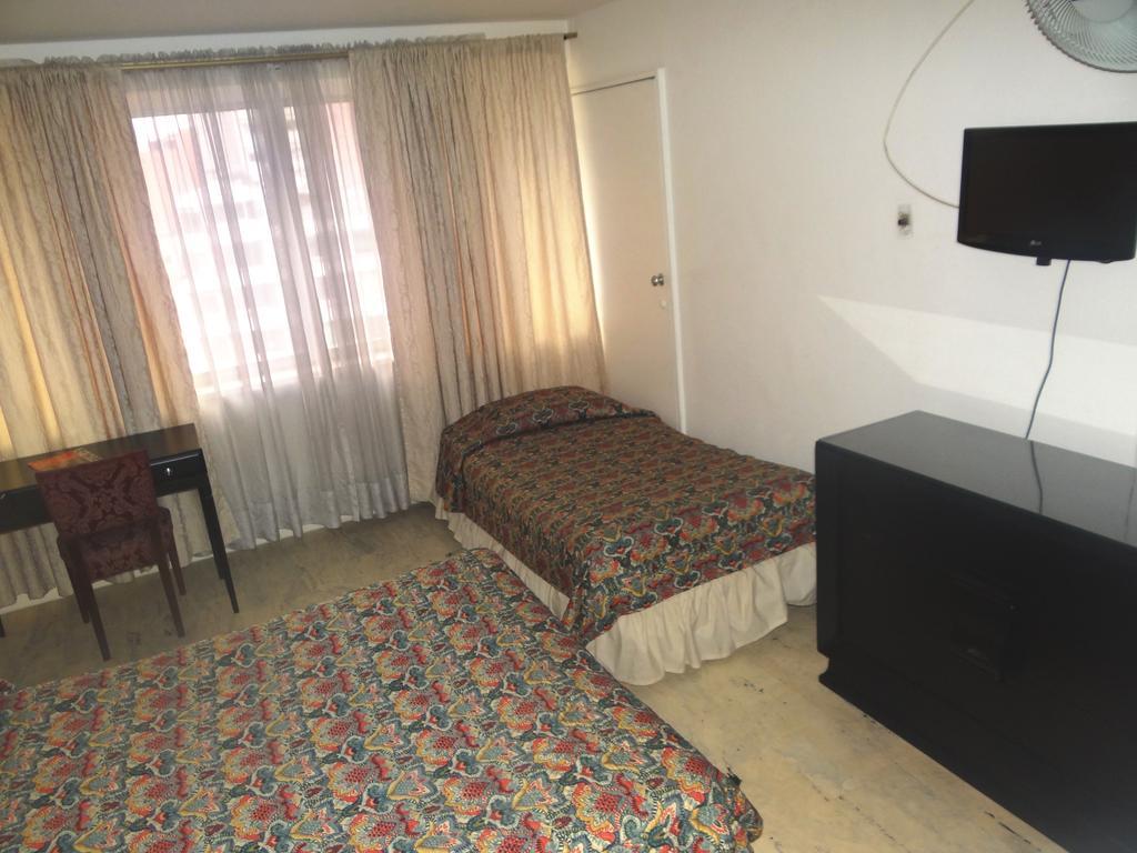 Hotel Nutibara Express Medellín Quarto foto